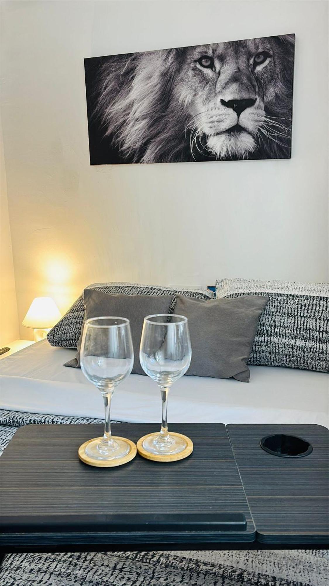 Habitaciones En Barcelona Luaran gambar