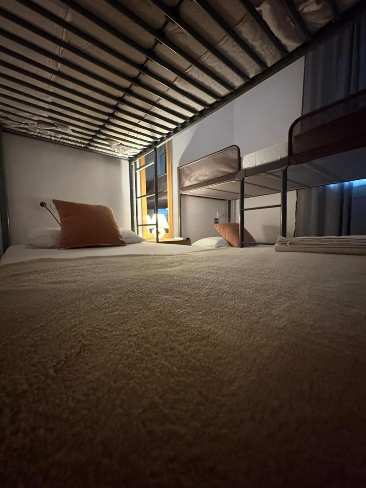Habitaciones En Barcelona Luaran gambar